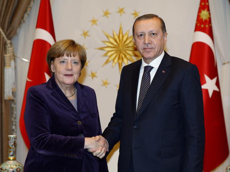 Меркел не е загрижена поради заканите на Ердоган