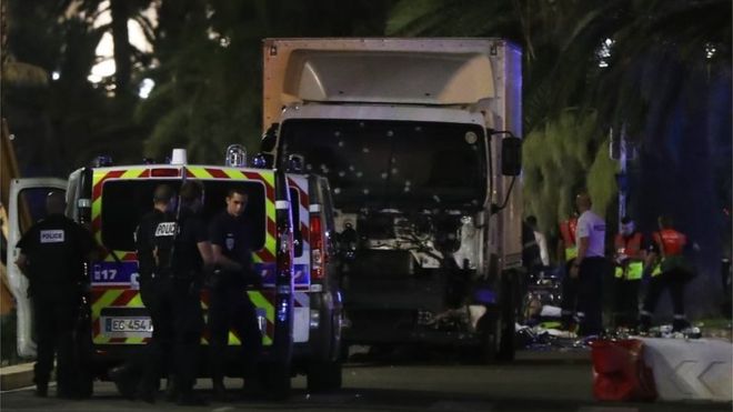Поднесени обвиненија за нападот во Ница
