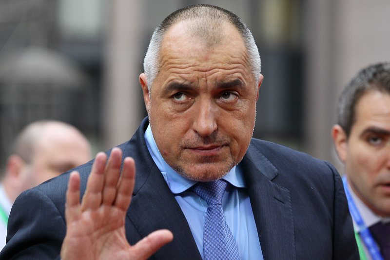 Бугарскиот парламент ја прифати оставката на премиерот Бојко Борисов