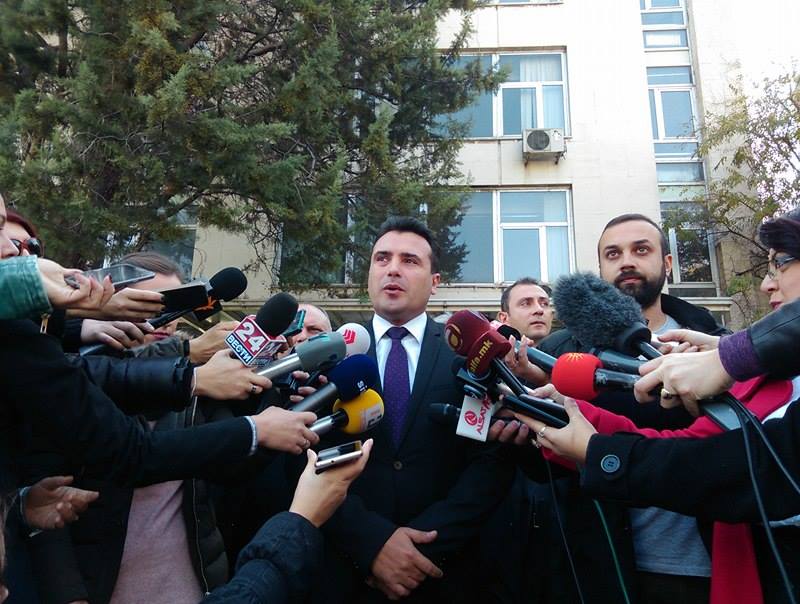 „Поткуп“ одложен – Одбраната на Заев бара да им бидат доставени доказите