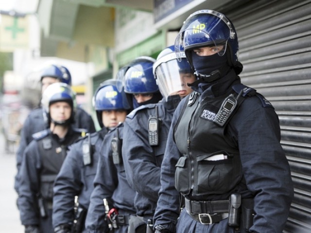 Во Лондон уапсени пет млади лица во борбата против тероризмот