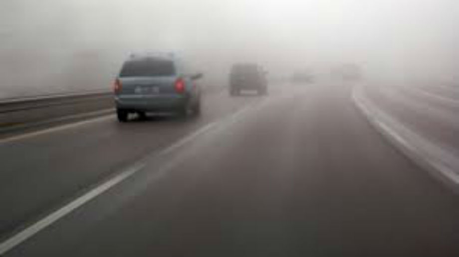 МАКЕДОНИЈА: Сообраќајот се одвива по влажни коловози