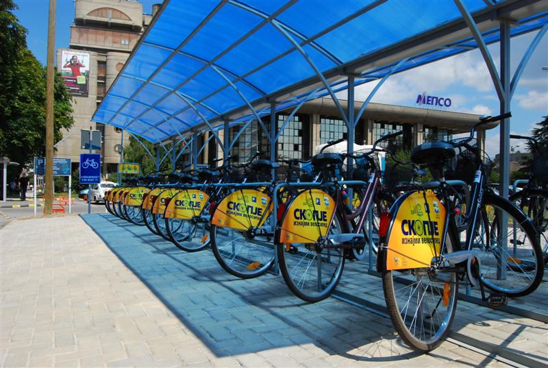 Јавни велосипеди на 30 локации во Скопје – изнајмување со картичка или со СМС порака