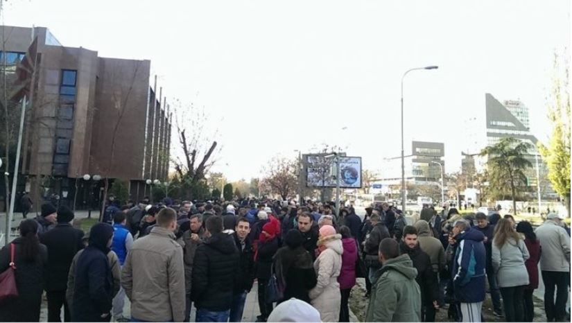 ВМРО-ДПМНЕ ќе протестира пред Кривичен суд и ќе блокира три крстосници