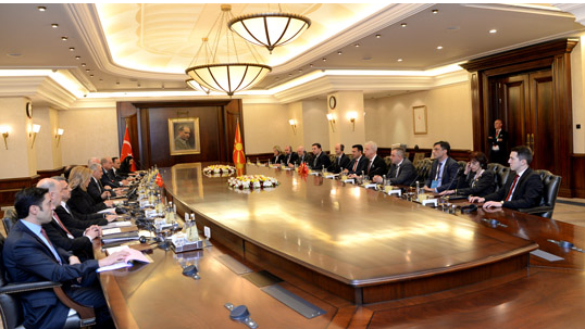Заев-Јилдирим: Турција ја поддржува Македонија за влез во НАТО