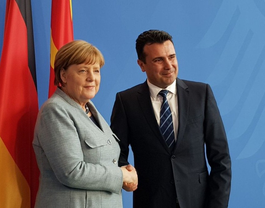 Заев-Меркел: Одржување на меѓувладина конференција за почеток на преговорите