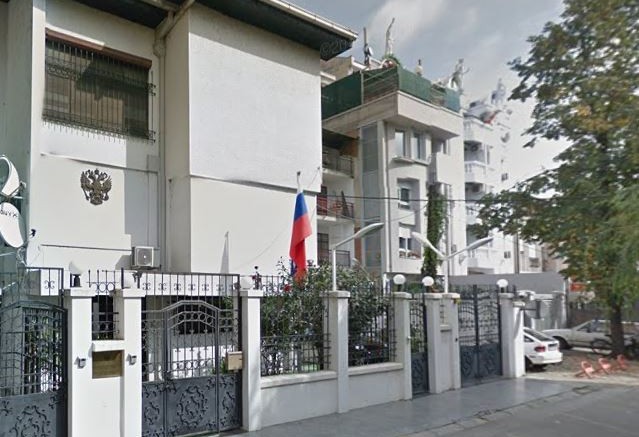 Руска амбасада: Русија не се мешаше, не се меша и нема намера да се меша во внатрешните работи на која било држава
