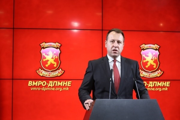 ВМРО-ДПМНЕ ќе поднесе иницијатива до Уставен за Законот за јазици
