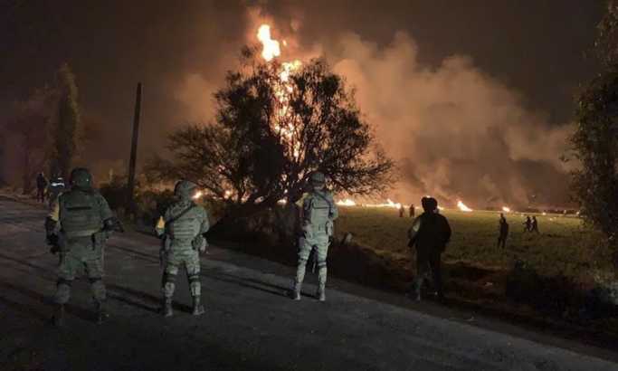Експлозија на нафтовод во Мексико – 21 жртва и 70 повредени