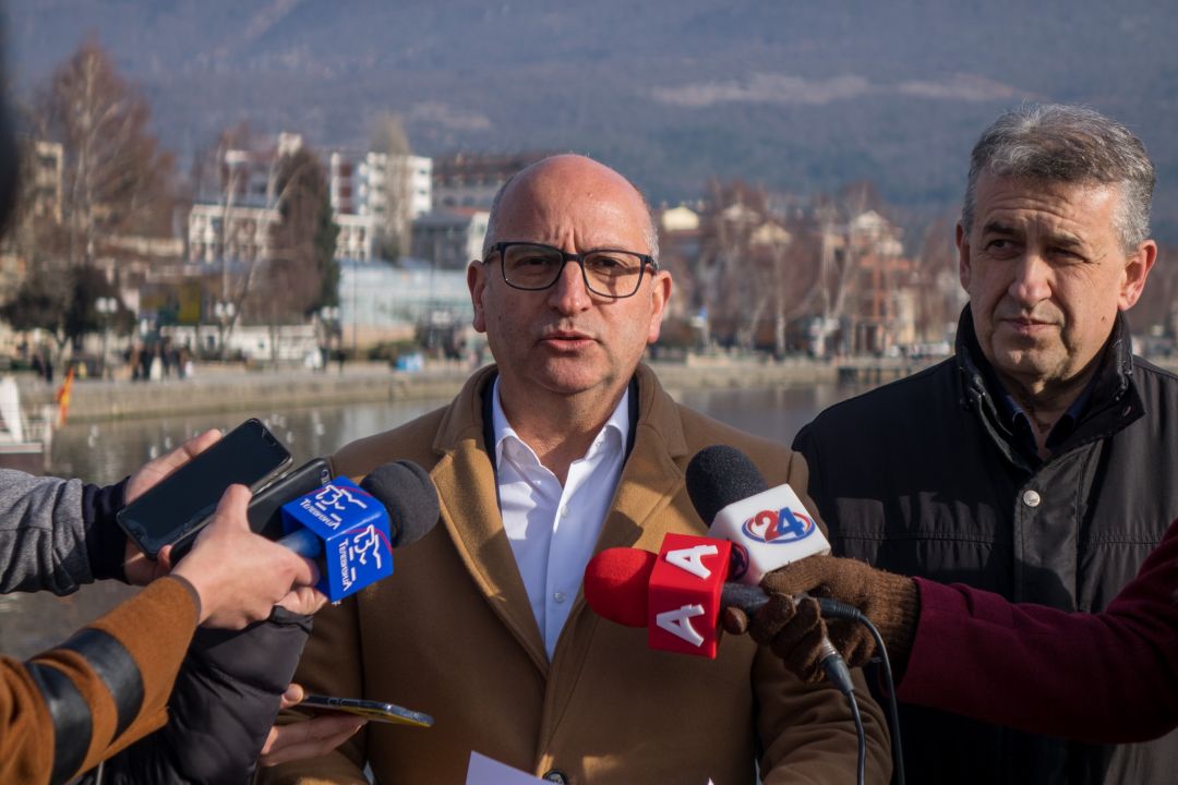 Владата го раскина договорот за концесија за Охридско езеро