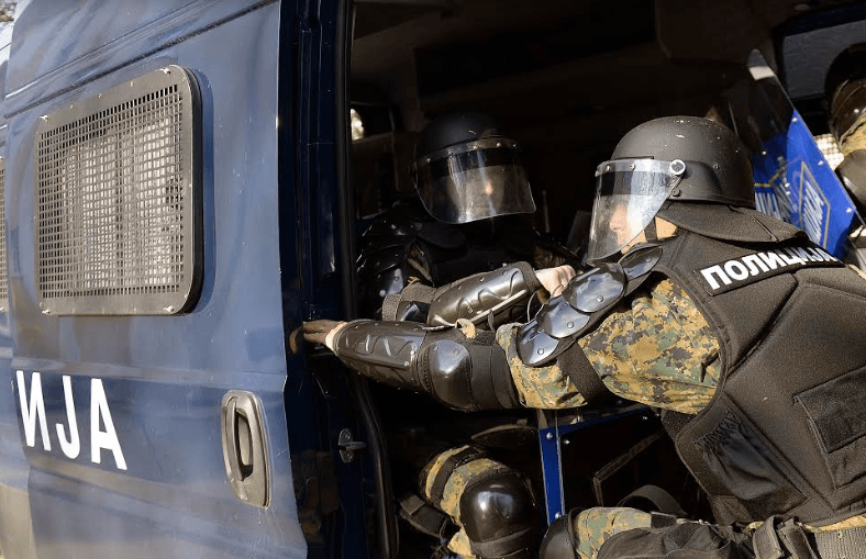 Р.Чешка донираше специјална полициска опрема во случаеви на нарушен јавен ред и мир во поголем обем