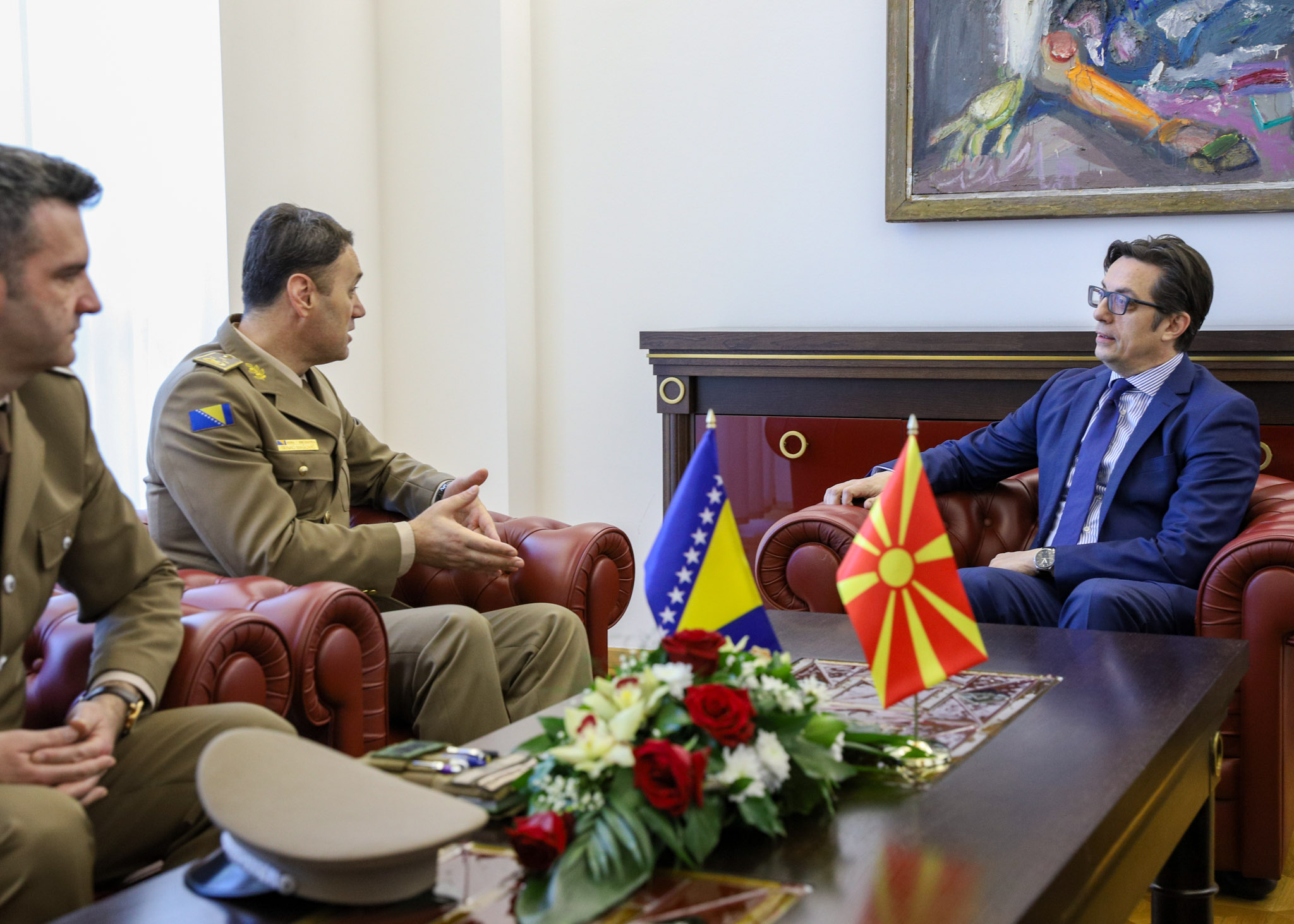 Средба на претседателот Пендаровски со генерал-полковник, Сенад Машовиќ