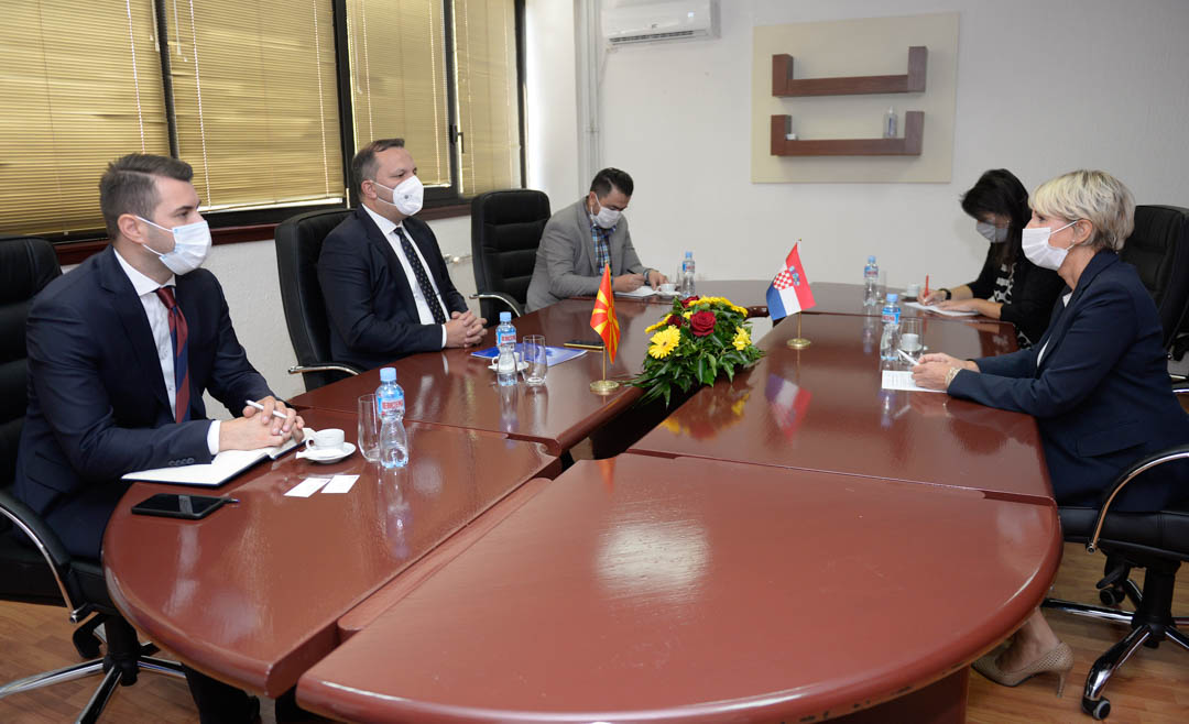 Средба на министерот Спасовски со амбасадорката на Република Хрватска