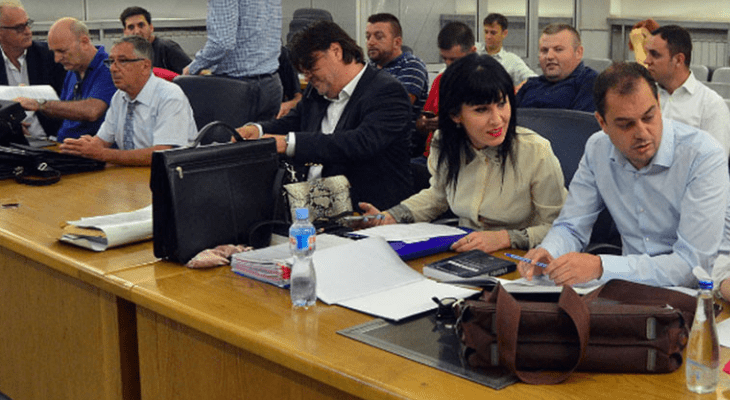 Фетаи побара најстроги казни за Груевски и Јанакиески за насилствата пред Општина Центар