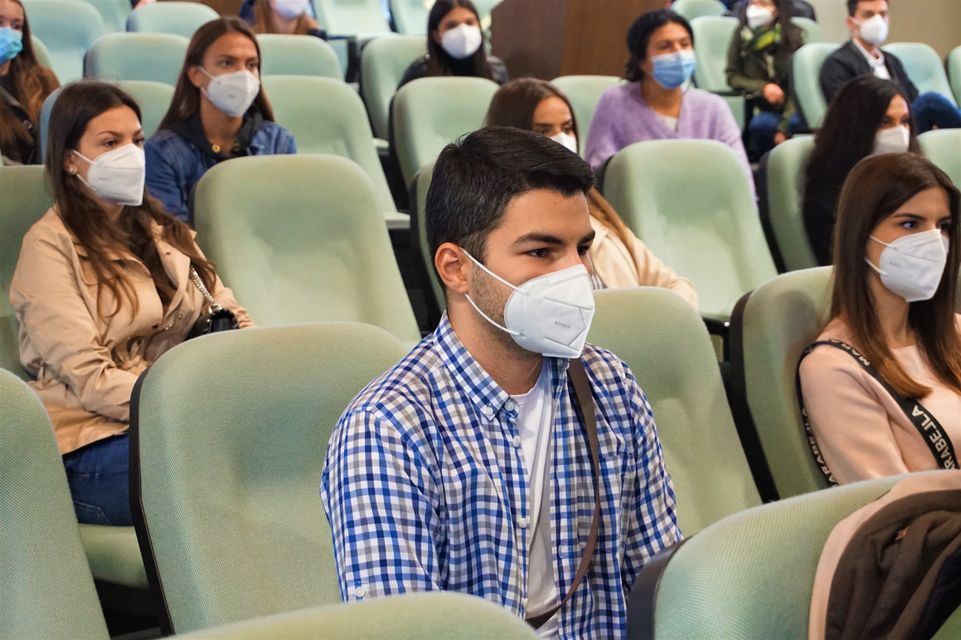 Филипче: Студентите по медицина ќе бидат ангажирани во Центрите за јавно здравје