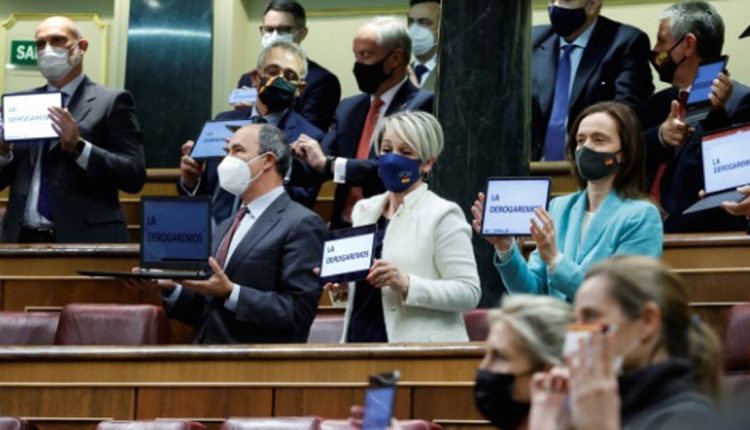 Шпанија ја легализира евтаназијата – трошоците одат на државен буџет
