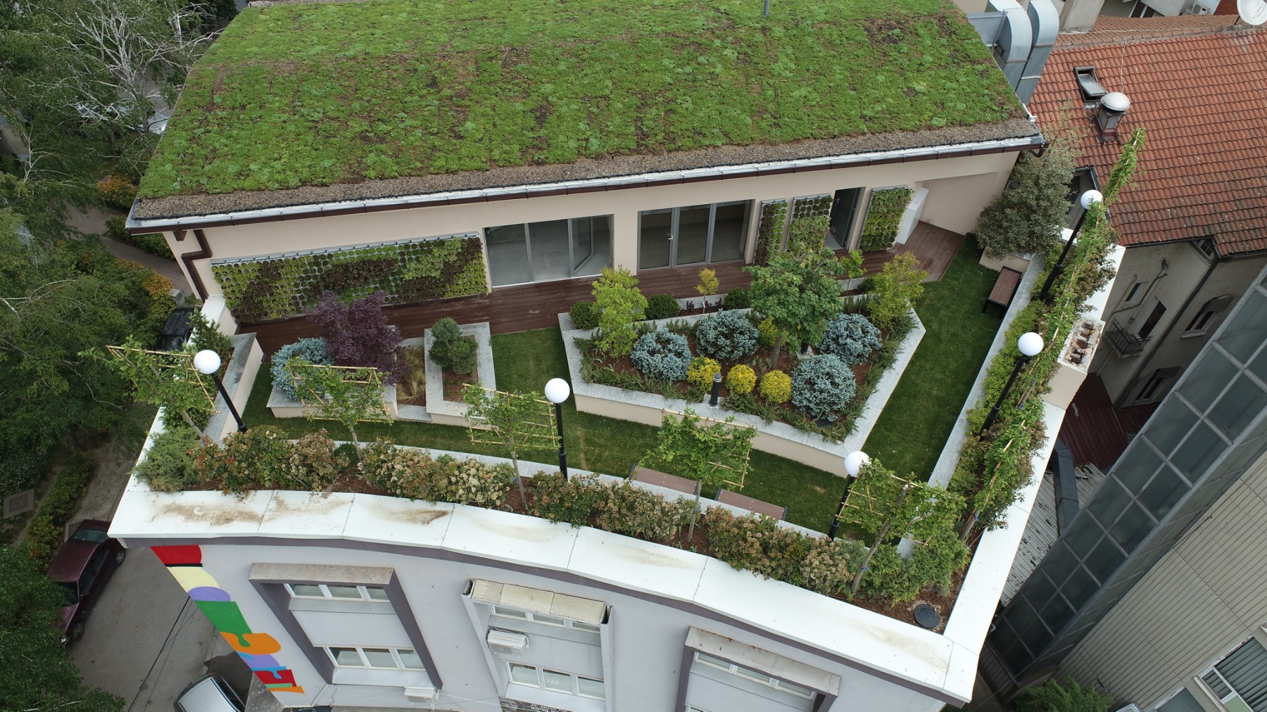 Нов зелен покрив на Дом на Градежници од 400 квадратни метри