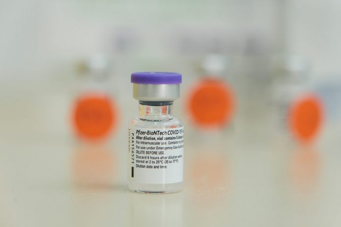 Пристигнаа вакцините Фајзер, донација од Република Бугарија