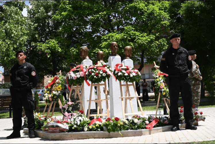 Спасовски им оддаде почит на бранителите на спомен обележјето во Берово