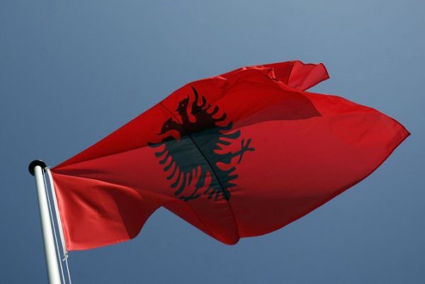 Албанија ги прекина дипломатските односи со Иран