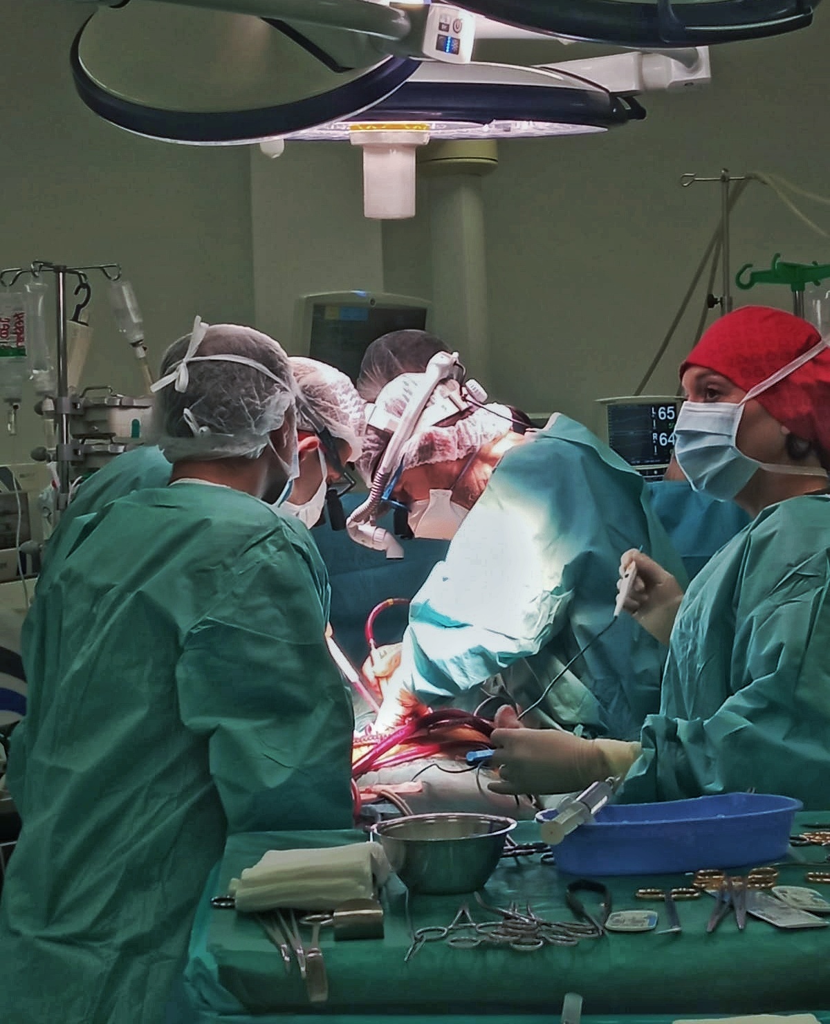 Завршена трансплантацијата на срце, во тек се двете трансплантации на бубрег од починат донор