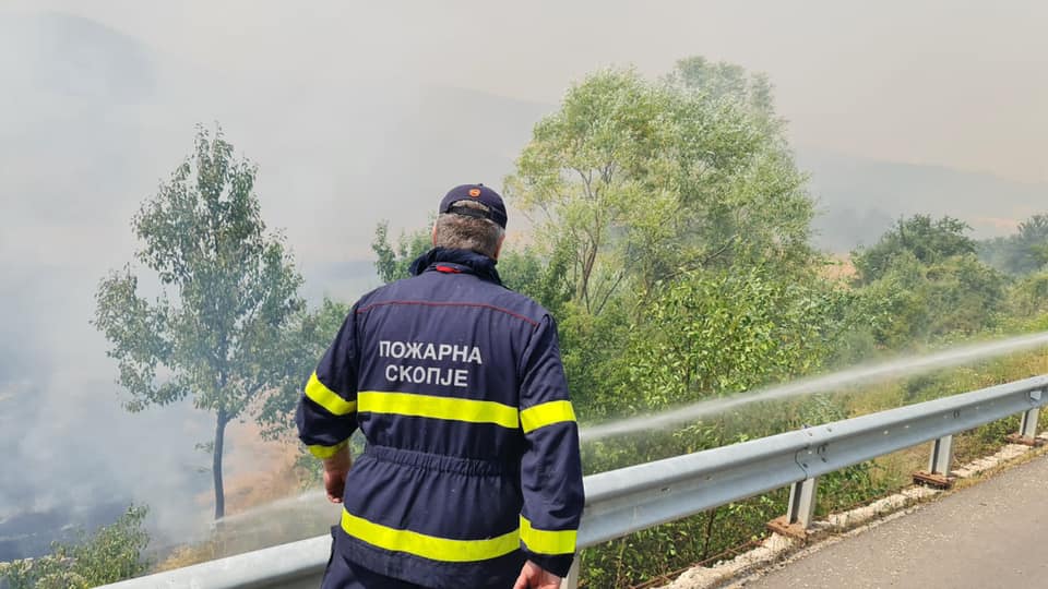 Ангажирани 535 полициски службеници во последното деноноќие за пожарите