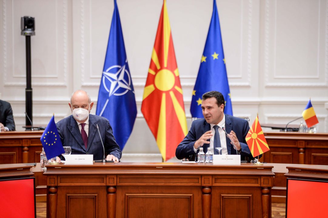 Заев: РС Македонија ги заврши своите домашни задачи и е целосно подготвена за преговори со ЕУ