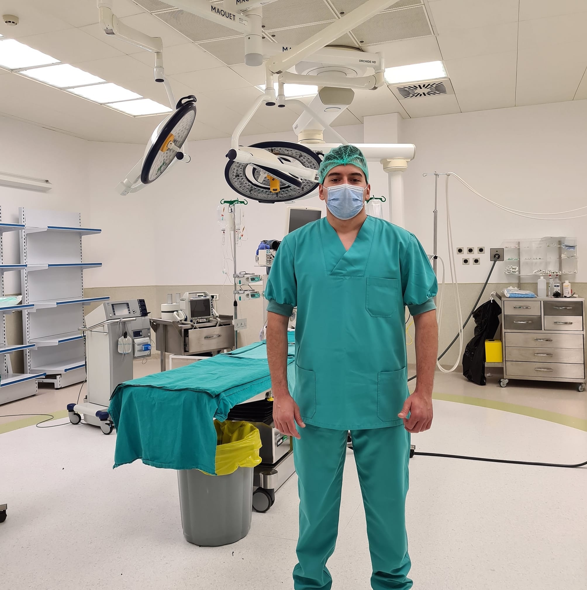 ИНТЕРВЈУ со Д-р Бундовски, најмладиот доктор на првата трансплантација на срце