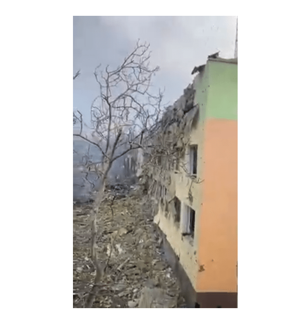 Бомбардирана детската болница во Мариупол – Најмалку 17 луѓе се повредени