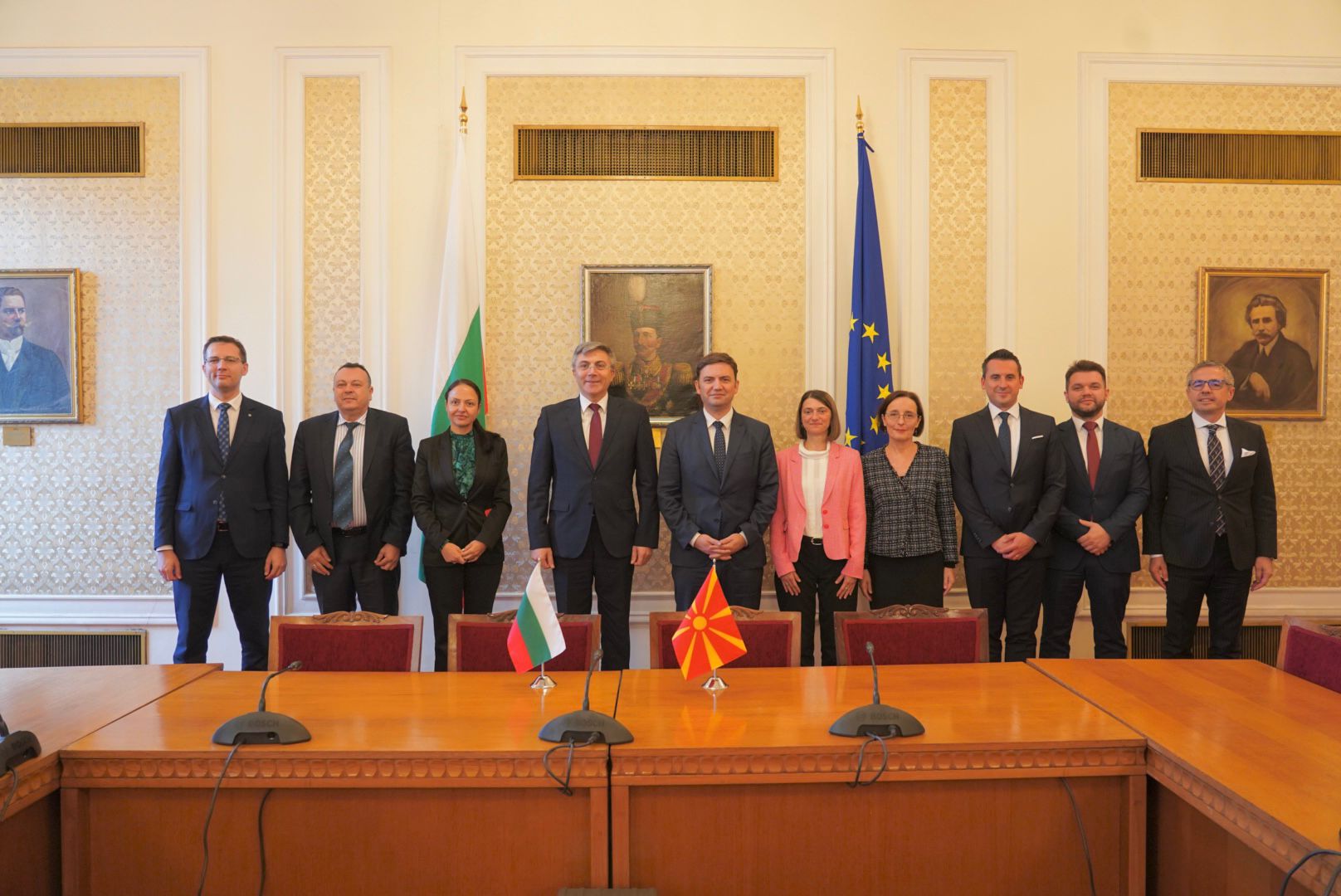 Османи на средби со лидерите на бугарските политички партии во Софија