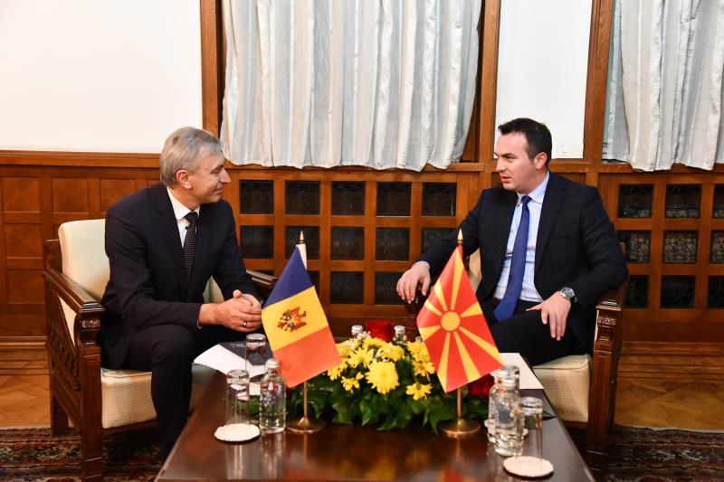 Средба на Арбер Адеми со амбасадорот на Република Молдавија, Анатол Чебук