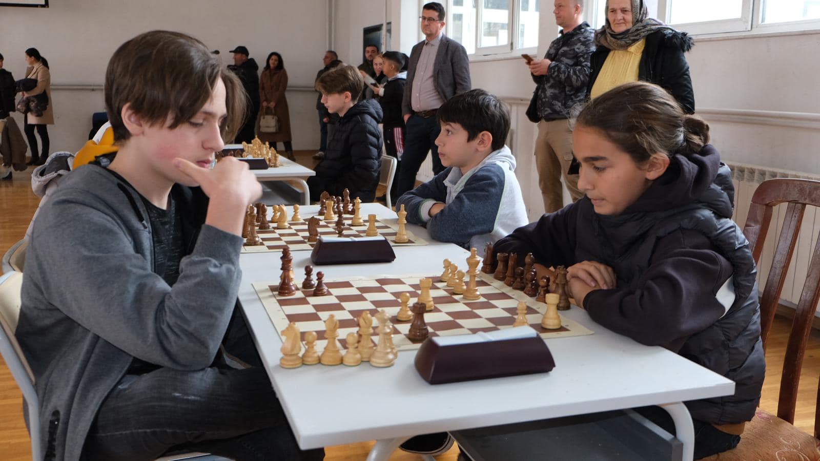 Општина Гостивар со шаховскиот клуб „Гостивар“ го организираше шаховскиот турнир меѓу основците