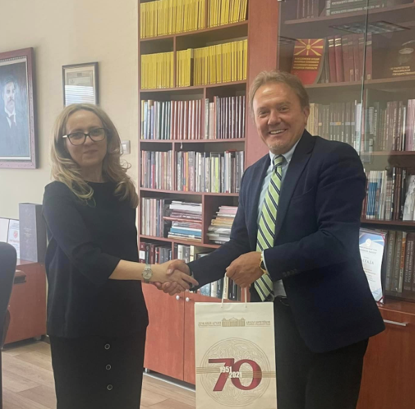 Унапредување на соработката меѓу Државните архиви на РС Македонија и Романија