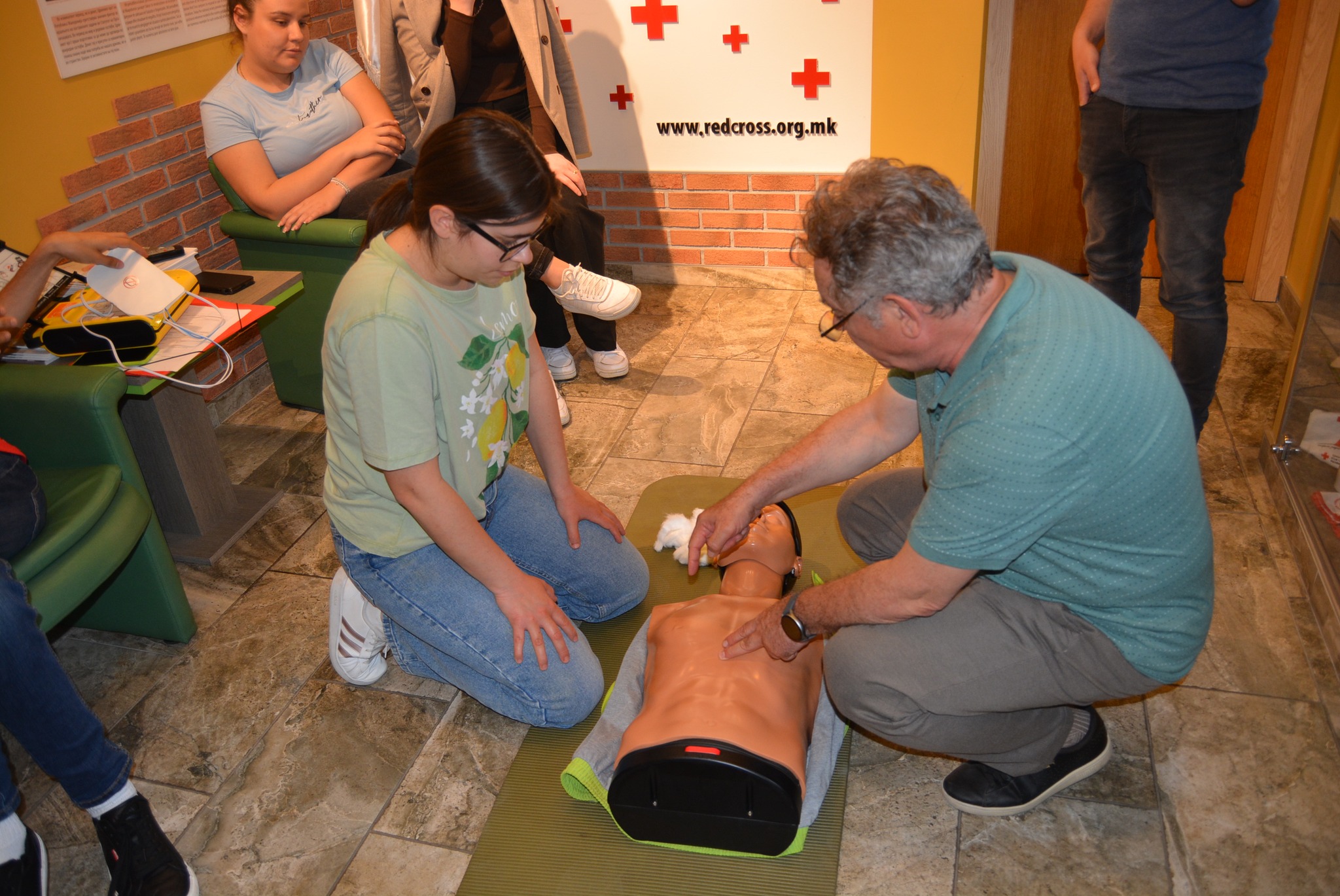 Црвениот крст одржа обуки по прва помош за нови предавачи