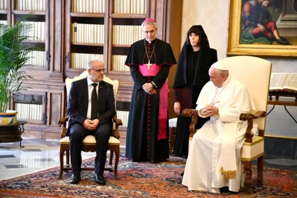 Џафери ја предводи државно-црковната делегација во Рим и Ватикан за чествување на Св. Кирил и Методиј