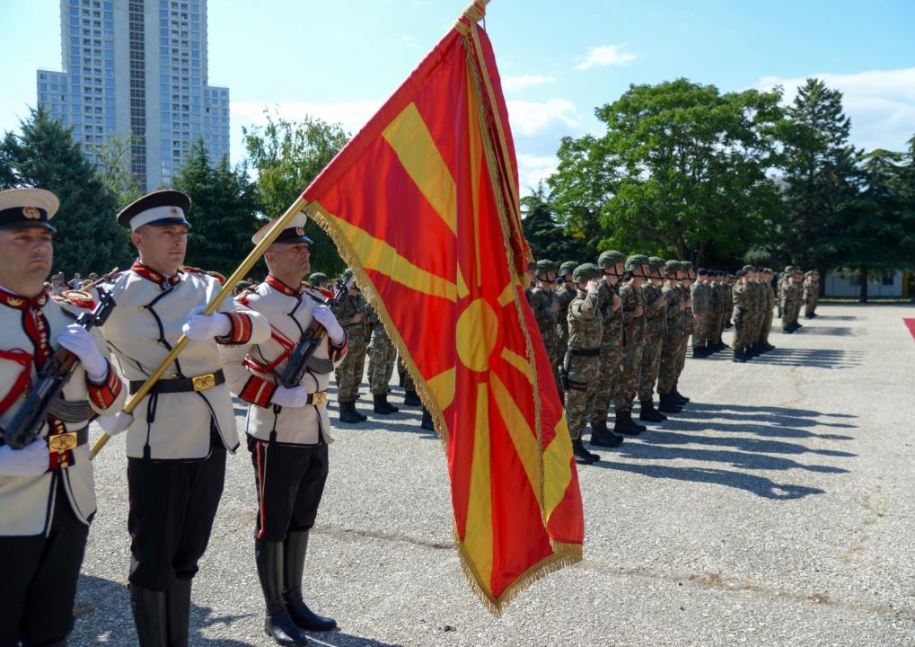 Промоција на нови потпоручници од 32 класа на Воената Академија