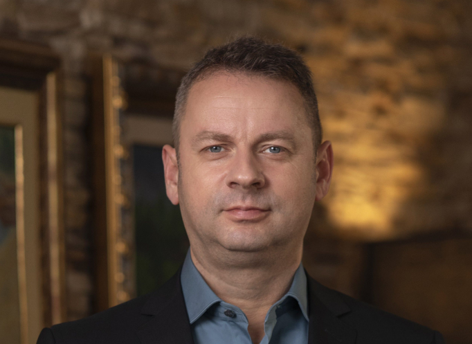 Интервју на Генералниот директор на „Алкалоид“ АД Скопје, Живко Мукаетов, за The Economist