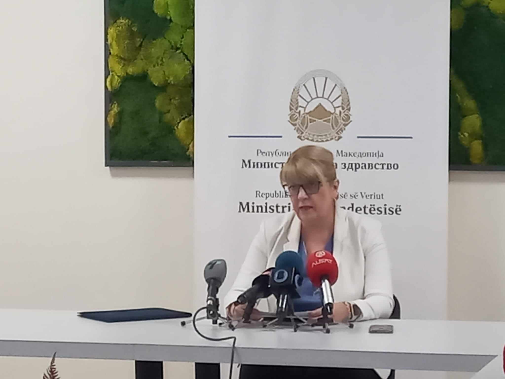 Елена Петрова го блокира процесот на вработување на 1117 лица во јавното здравство