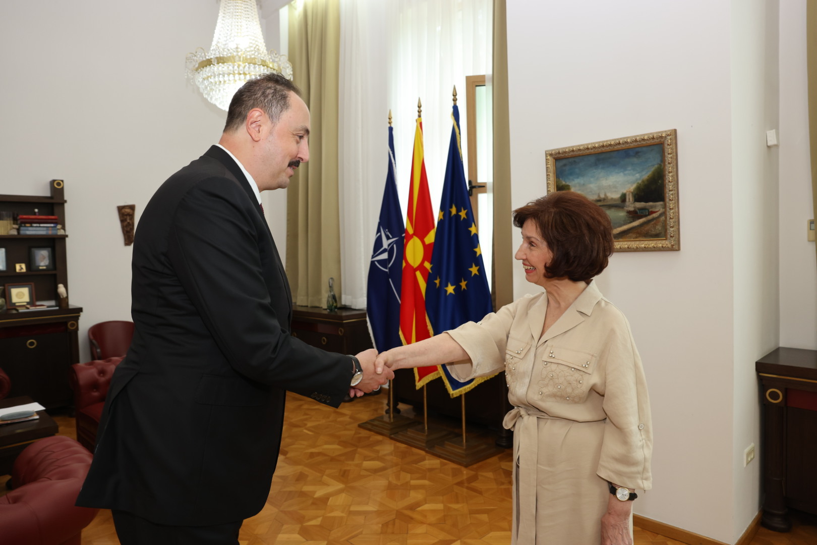 Средба Силјановска Давкова со турскиот амбасадор Фатих Улусој