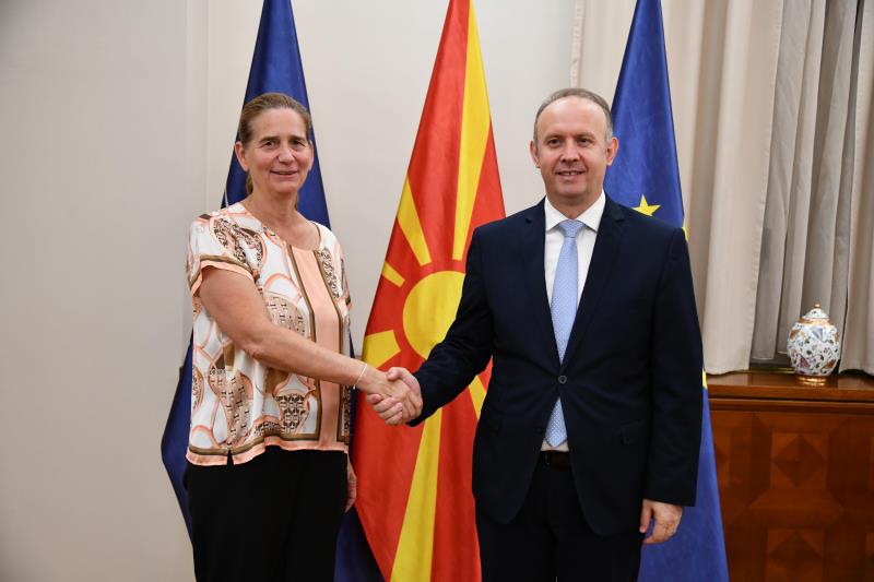 Проштална средба на Гаши со амбасадорката на Грција, Софија Филипиду